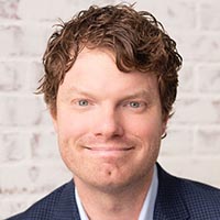 Christopher Lynch headshot